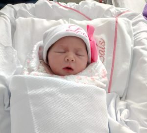 LAYSA BARBOSA - mamãe da Laís (foto)